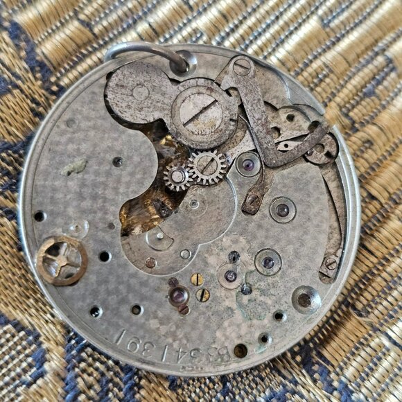 Custom made watch gut pendant - Picture 4 of 6